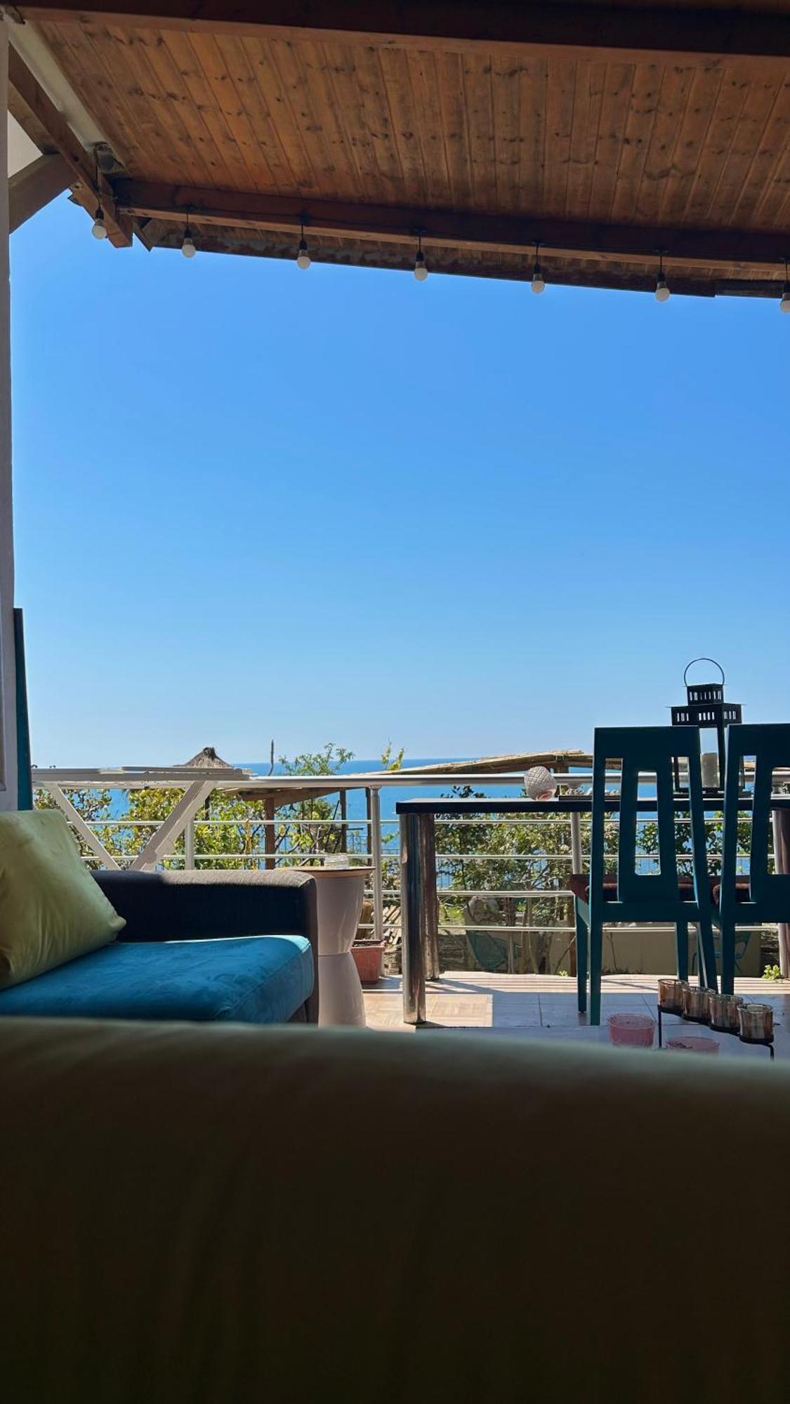 Beachfront Adriatic Sunset Vila Durres Exterior photo
